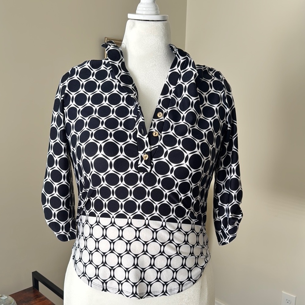 PerSeption Concept Blue and White Graphic Polo Blouse